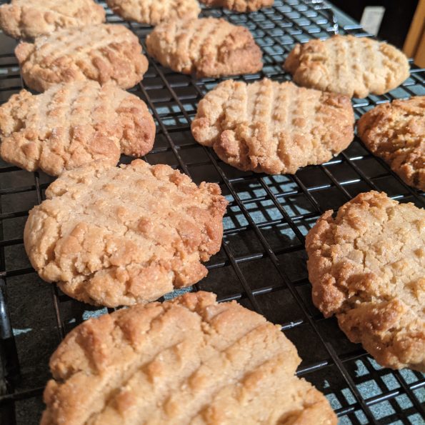 peanut butter cookies recipe easy