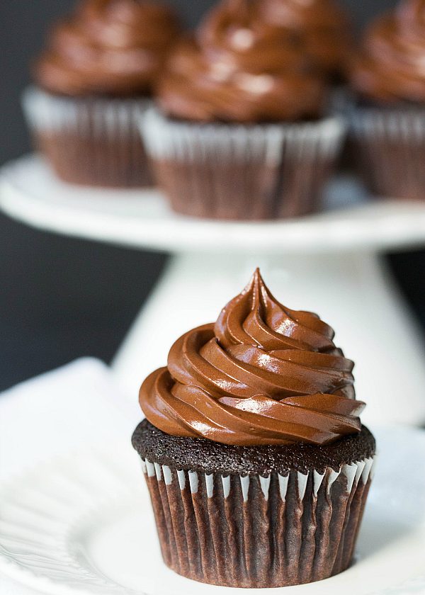 simple chocolate cupcake recipe