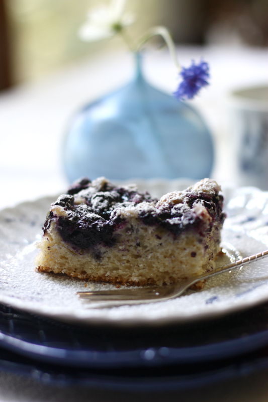 blueberry coffee cake