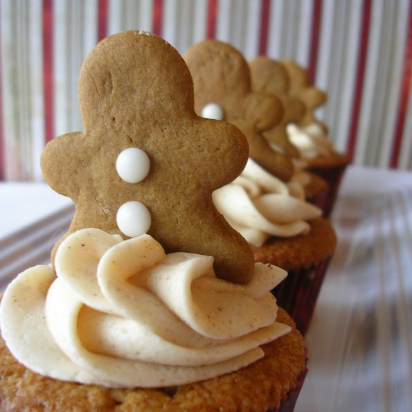 gingerbread cupcakes